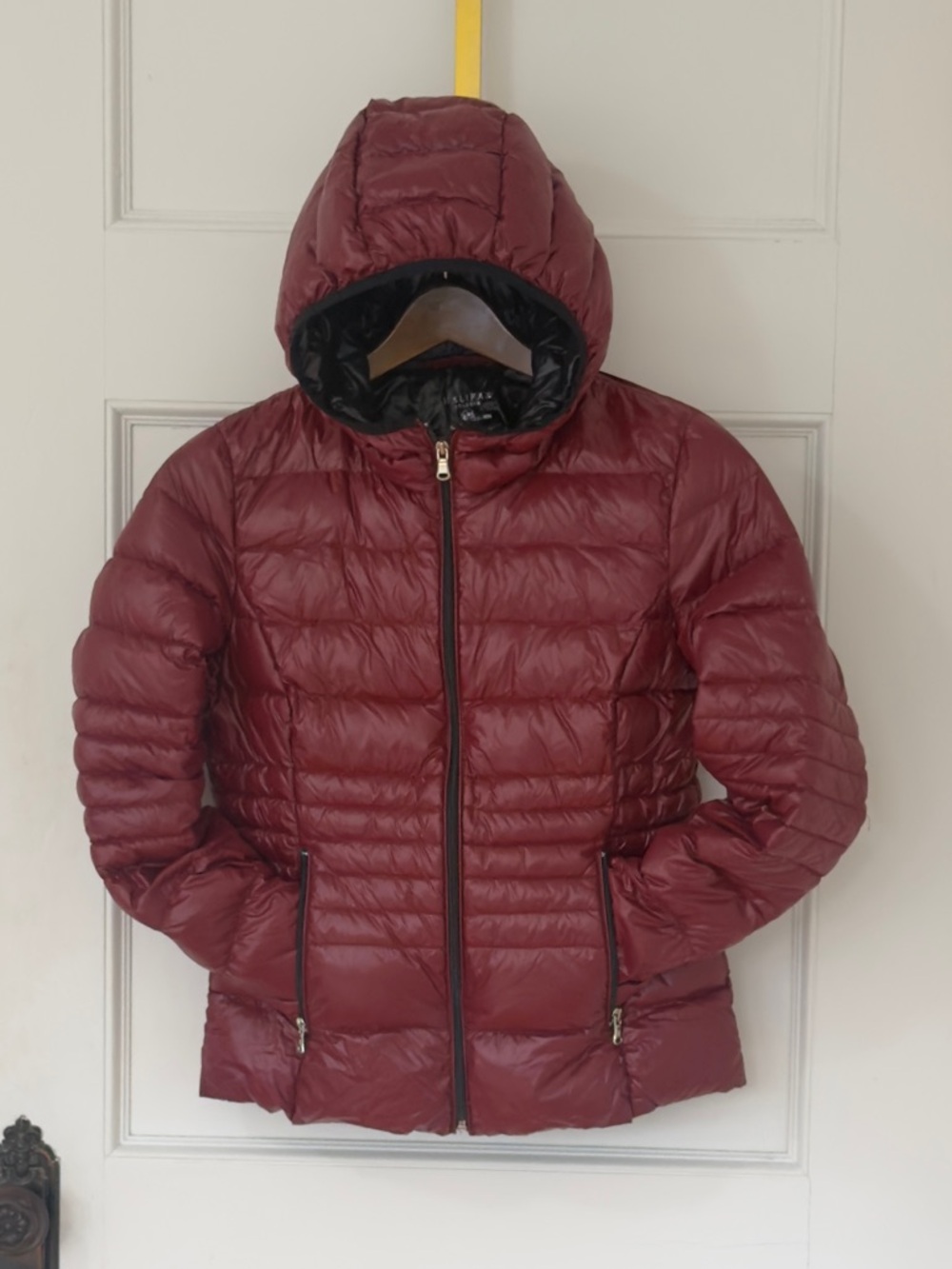 Halifax Trader Women’s Down Packable Puffer Jacket Coat Size S Burgundy Red Zip